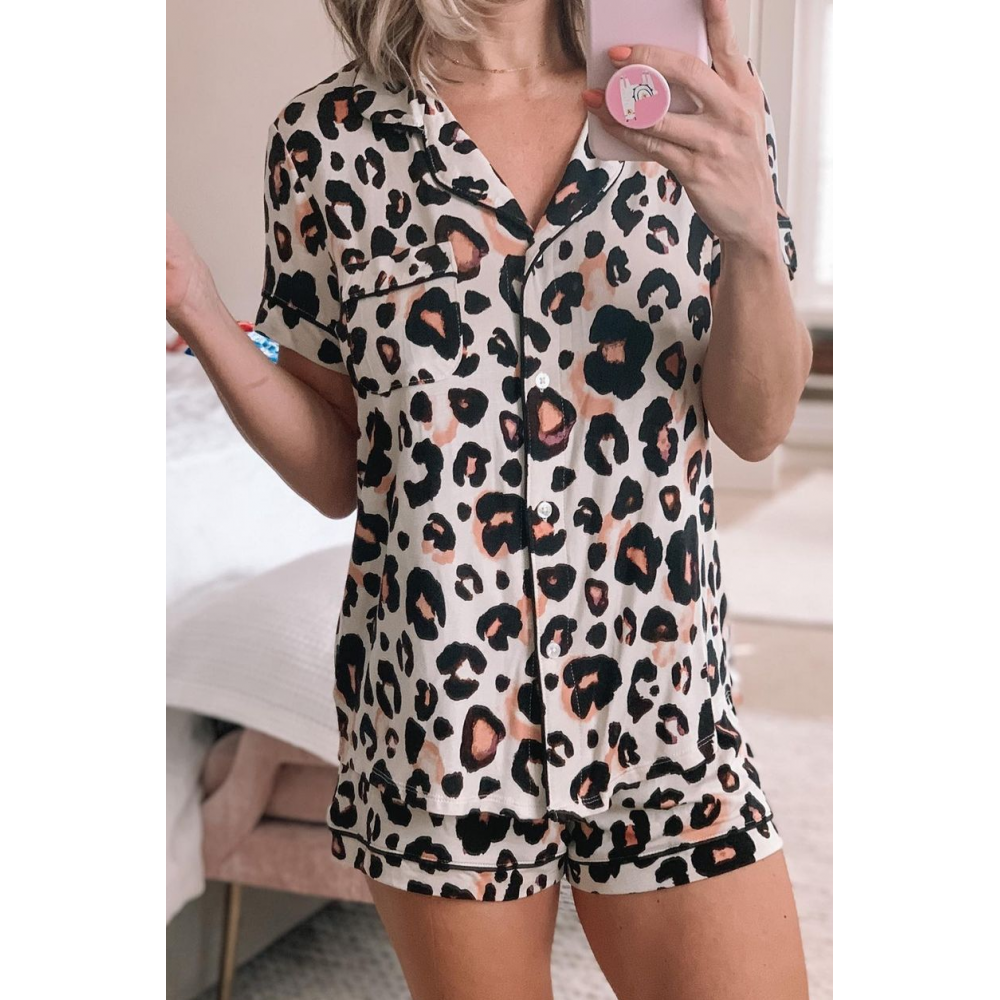 Leopard Short Sleeves Pajamas Set Leopard Short Sleeves Pajamas Set